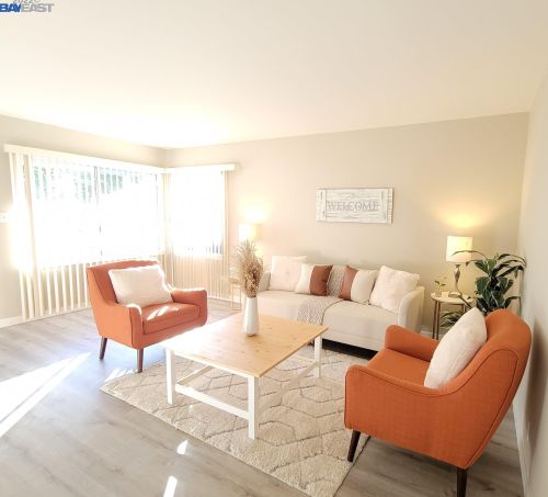 24690 Tioga Rd, Hayward, CA 94544-2011
