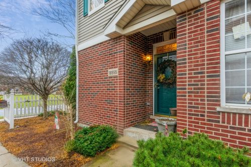 18555 Point Dr, Tinley Park, IL 60477-4932