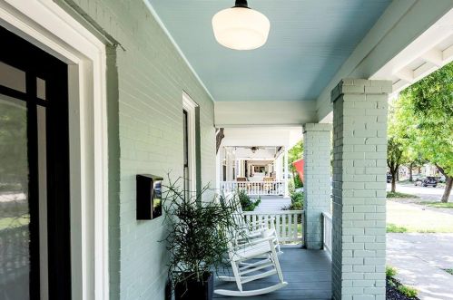 2227 Fairmount Ave, Fort Worth TX  76110-1823 exterior