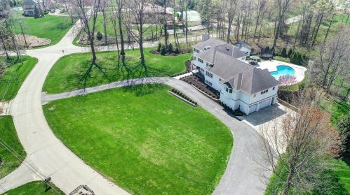 7375 Cayuga Dr, Cincinnati OH  45243-3540 exterior