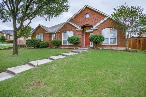 2724 Flamingo Ln, Plano, TX 75074-2026