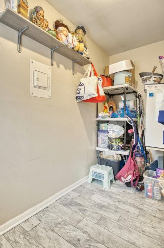 3824 Sandusky St, Hobart IN 46342-1634 exterior