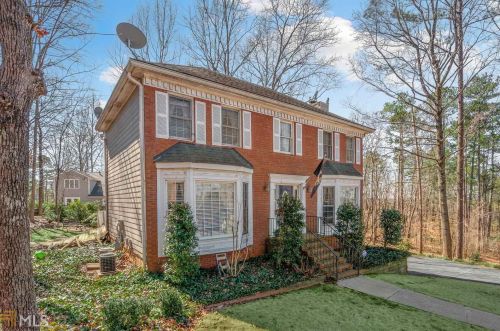4531 Reva Dr, Marietta, GA 30066-2358