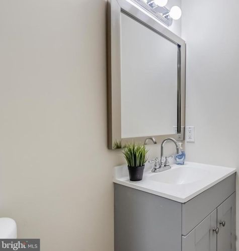 14908 Flintstone Ln, Silver Spring MD 20905-5823 exterior