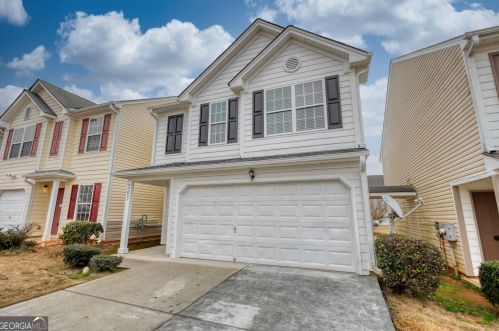 205 Fieldview Ln, Porterdale, GA 30016-0926