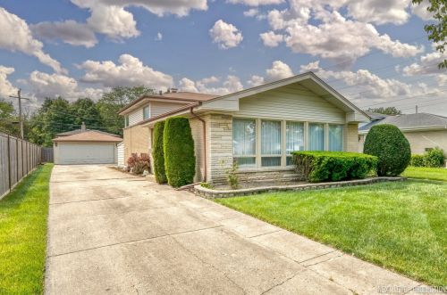 9304 Mason Ave, Morton Grove, IL 60053-1514