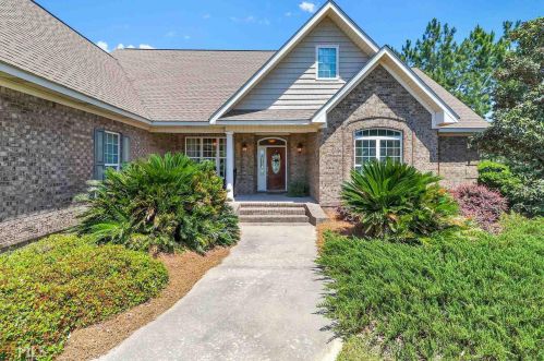 6100 Cottle Ct, Statesboro, GA 30461-4928