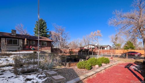 2601 Quintero Way, Aurora CO 80013-2251 exterior