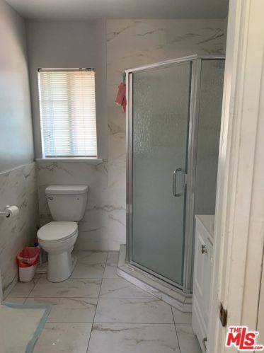 1774 Chalet Ave, Anaheim CA  92804-5536 exterior