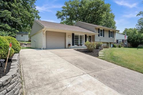 410 Whispering Pines St, Springboro, OH 45066-9742