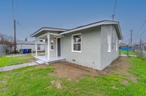 315 Colusa Ave, Modesto, CA 95358-5647