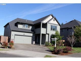 33795 Kern Ct, Scappoose, OR 97056-3561