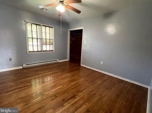 721 Morison St, Charles Town WV  25414-1436 exterior