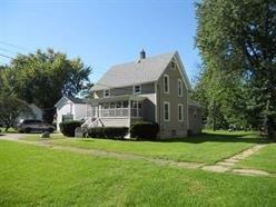 818 Main St, Belvidere, IL 61008-2243