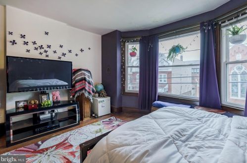 247 Pne St, Lancaster PA  17603-3332 exterior