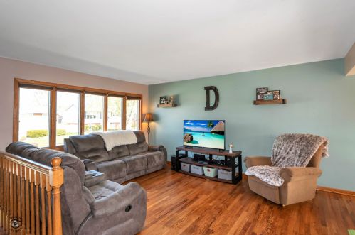 16407 66th Ave, Tinley Park, IL 60477-1814