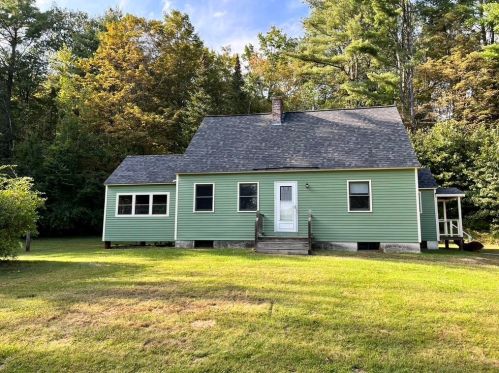 63 Emery Hill Rd, Henniker, NH 03242-3042