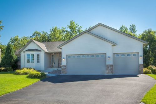 5064 Kahl Ave, Otsego, MN 55301-3520