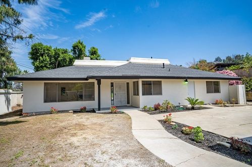 100 Nohl Canyon Rd, Anaheim, CA 92807-3413