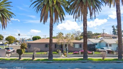 1102 Temple Ave, Compton, CA 90221-4418