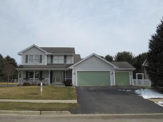 307 Shelden Dr, Winnebago, IL 61088-9092