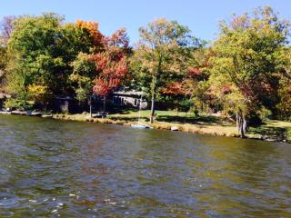 38 Bonning Rd, Fredon, NJ 07860-4947