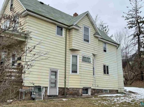 2919 Wicklow St, Duluth, MN 55806-1413