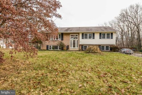 4321 Hugh Bennett Dr, Annandale, VA 22003-3810