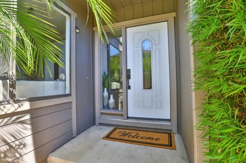 202 Palmer Dr, Los Gatos, CA 95032-1380