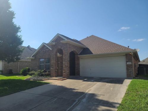 624 Creek Point Dr, Fort Worth TX  76179-6316 exterior