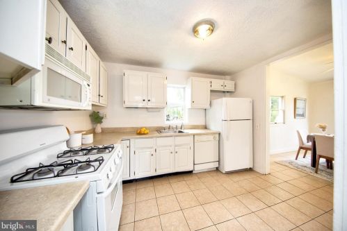 121 Post Rd, Aberdeen MD  21001-2035 exterior