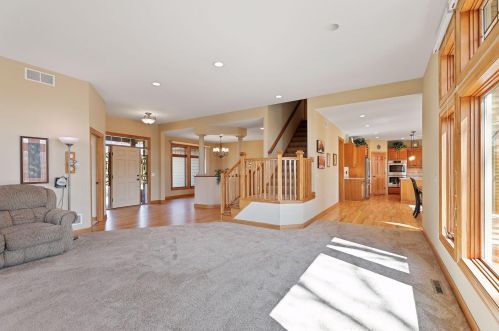 1380 Grace Dr, Saint Paul MN  55123-1971 exterior