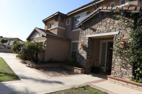 17648 Seven Springs Way, Riverside, CA 92504-9454