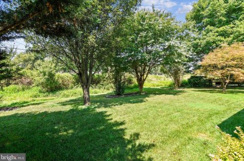 7742 Royal Sydney Dr, Gainesville VA  20155-2867 exterior