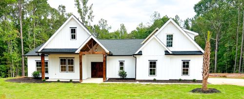 121 Brushy Creek Ln, Jackson, GA 30233-6059