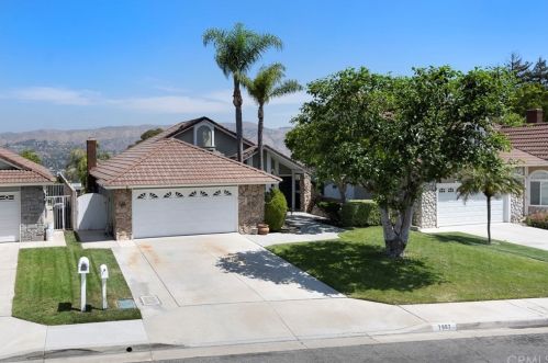 7987 Bauer Rd, Anaheim, CA 92808-2204