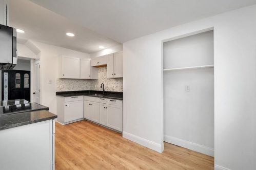 509 Pinney St, Rochester PA  15074-1742 exterior
