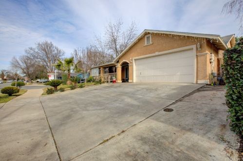 994 Emory Way, Merced, CA 95341-5589