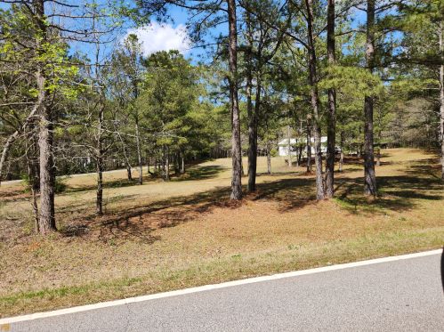 2645 Tommy Lee Cook Rd, Newnan, GA 30263-3573