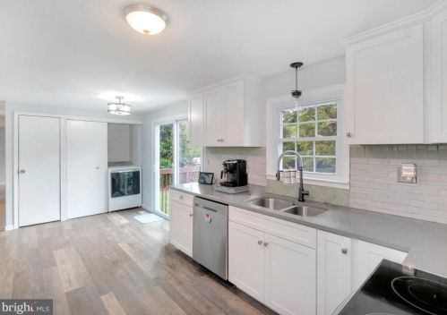 177 Eley Rd, Fredericksburg, VA 22406-4724