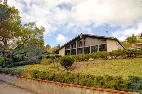 11491 Plantero Dr, Santa Ana CA 92705-3108 exterior