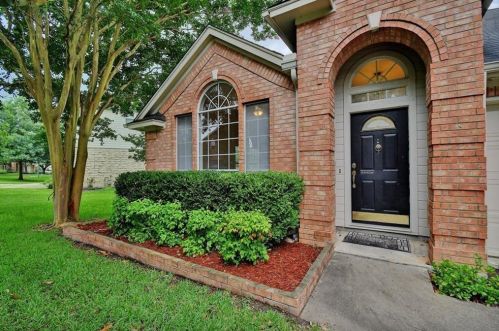 16608 Denise Dr, Austin TX  78717-3048 exterior