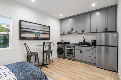 16802 Casimir Ave, Torrance CA  90504-2804 exterior