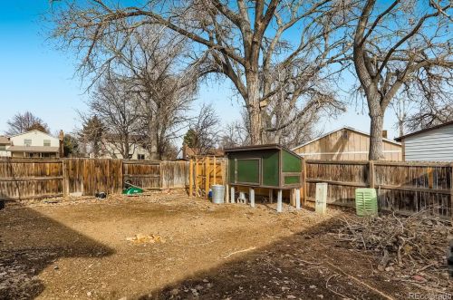 1434 Evanston St, Aurora CO 80014-3921 exterior