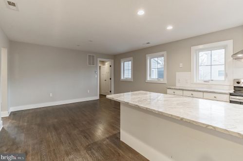 5089 Lerch Dr, Shady Side MD 20764-9650 exterior