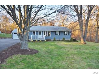 12 Dexter Dr, Huntington, CT 06484-5920