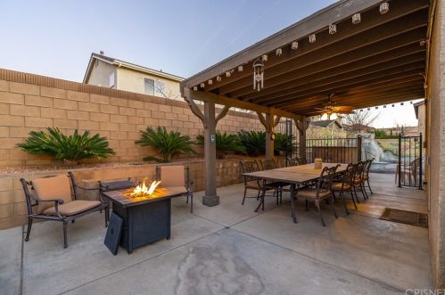 42234 Marbella St, Lancaster CA 93536 exterior