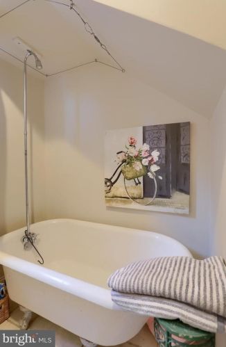 151 Ross St, Lancaster PA  17602-1940 exterior