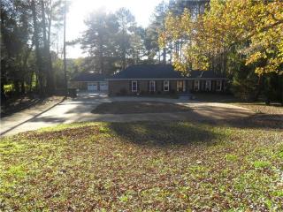 217 Lakeview Dr, Cedartown, GA 30125-2246