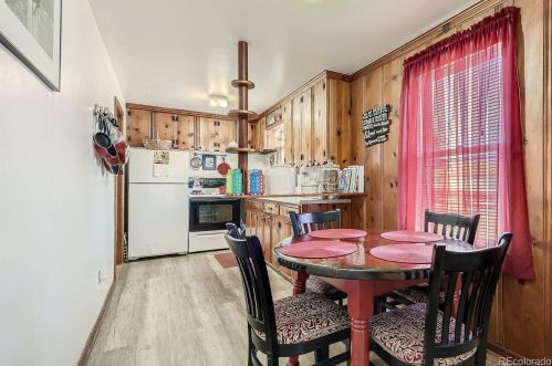 4719 Pearl St, Englewood CO 80113-6911 exterior